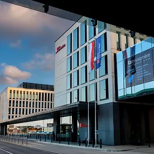 Hilton Garden Airport Hotell